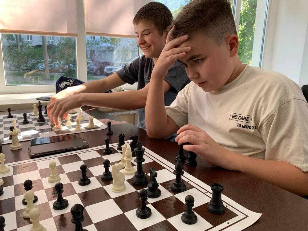 Учасники шахового турніру